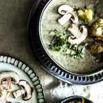 Champignoncremesuppe - so einfach geht's! #suppe #vorspeise #weihnachtsmenü #champignons #pilze #herbstküche