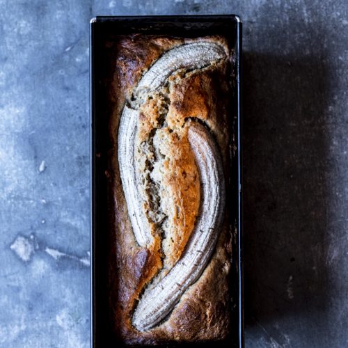 Bananenbrot mit Schmand - so einfach geht's #bananenbrot #bananabread #kuchen #backen #bananabread #bananenbrot #banane #brot #saftig #rezept #einfach #gesund #bananenkuchen