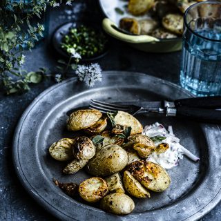 knusprige Ofenkartoffeln - einfach und schnell gemacht! | Dee's Küche